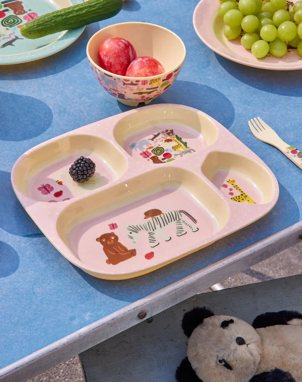 4-Room Plate, with Pink Wildlife Print