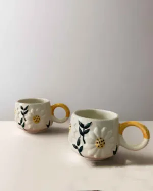 Beautiful Lilly Ceramic Mugs