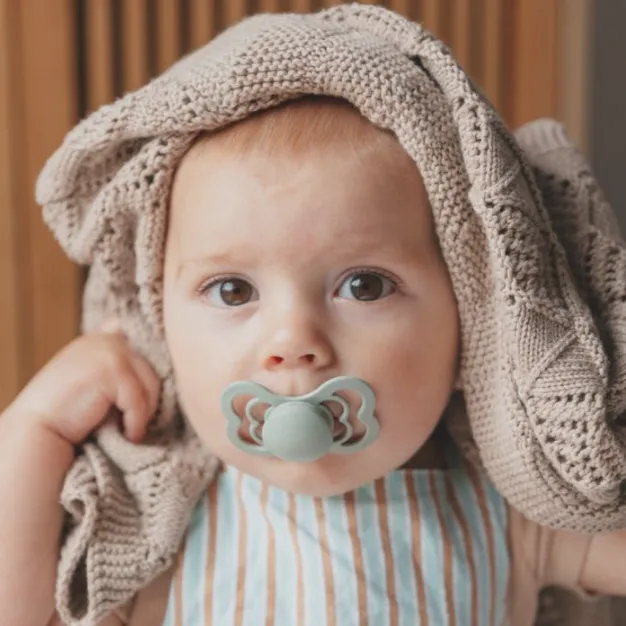 BIBS SUPREME Latex Pacifiers