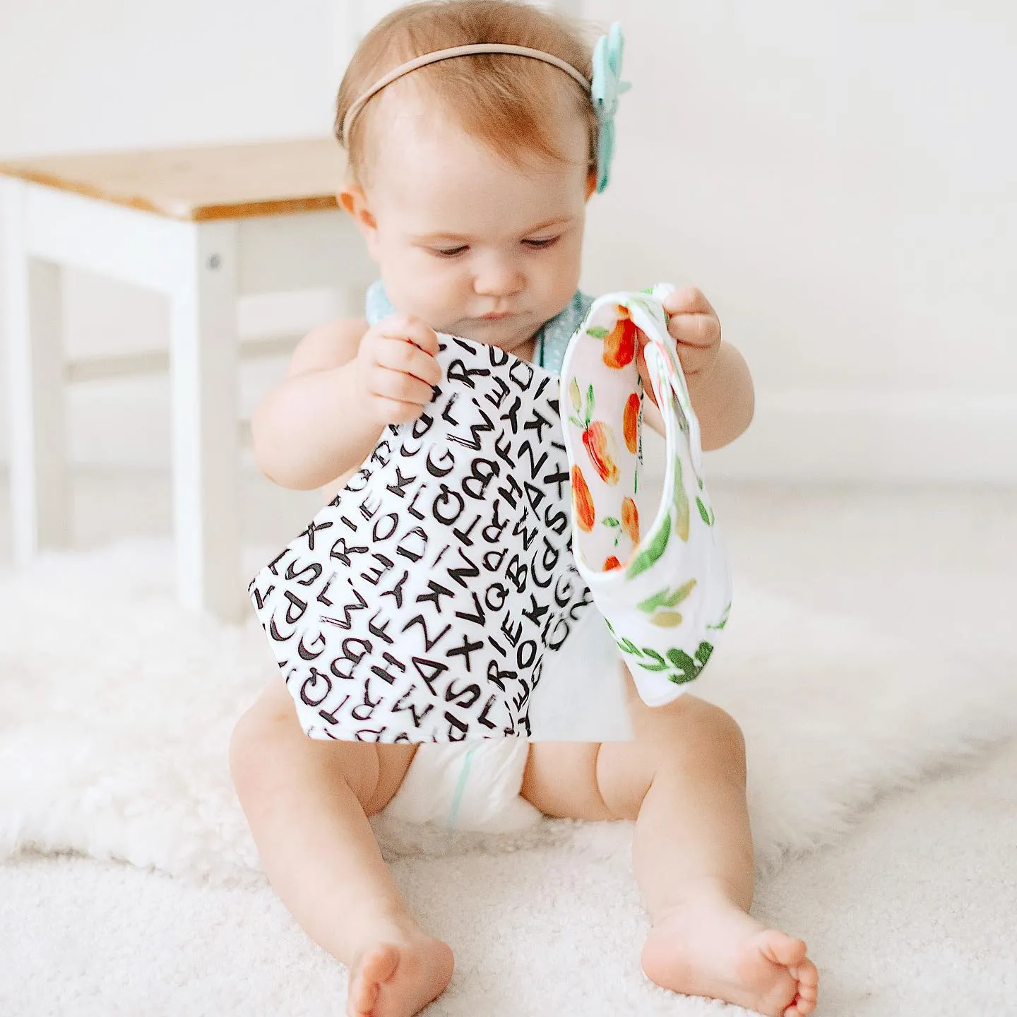Glitter & Spice Organic Chew Bib - Waddles
