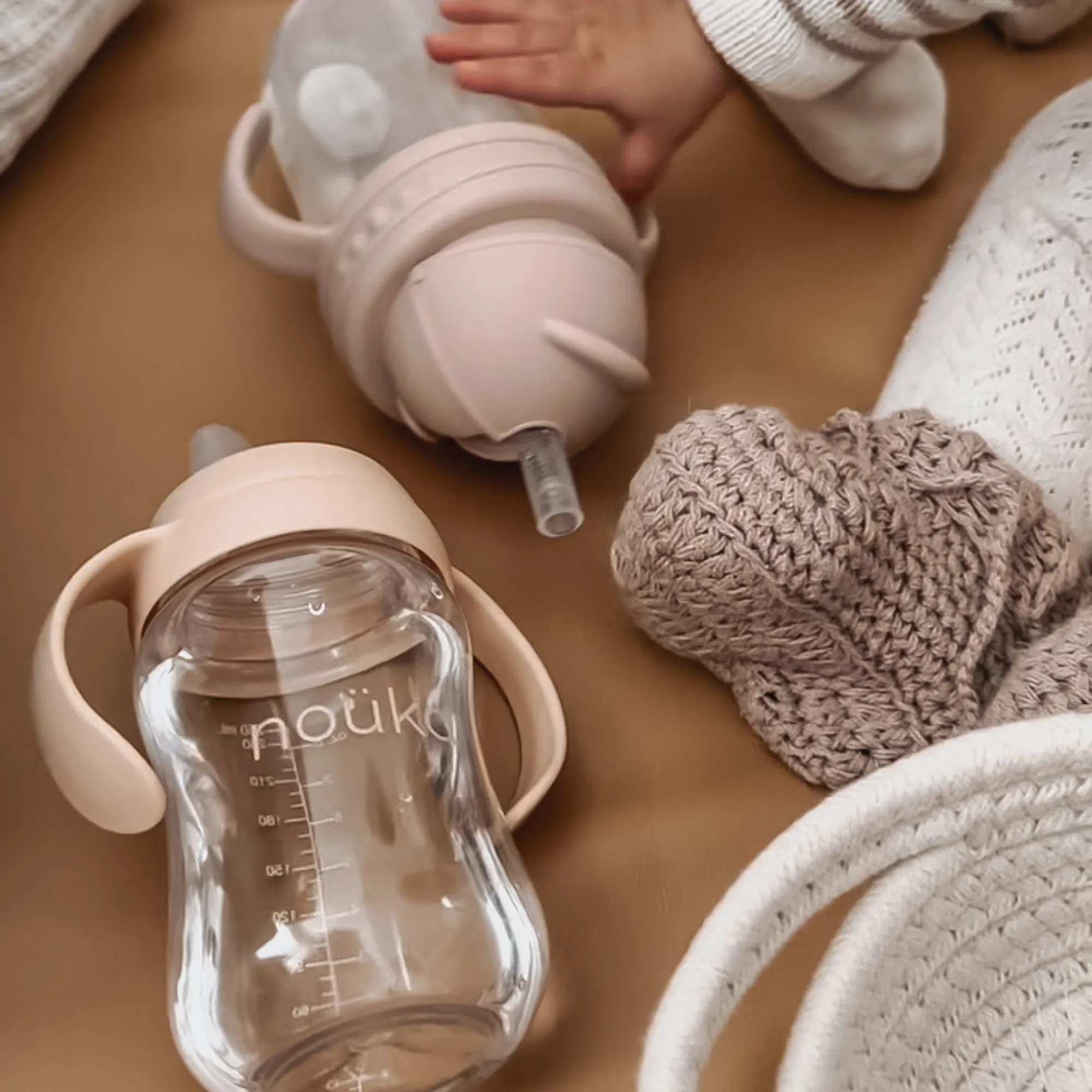 noüka Non-Spill Weighted Straw Cup 9 oz - Soft Sand