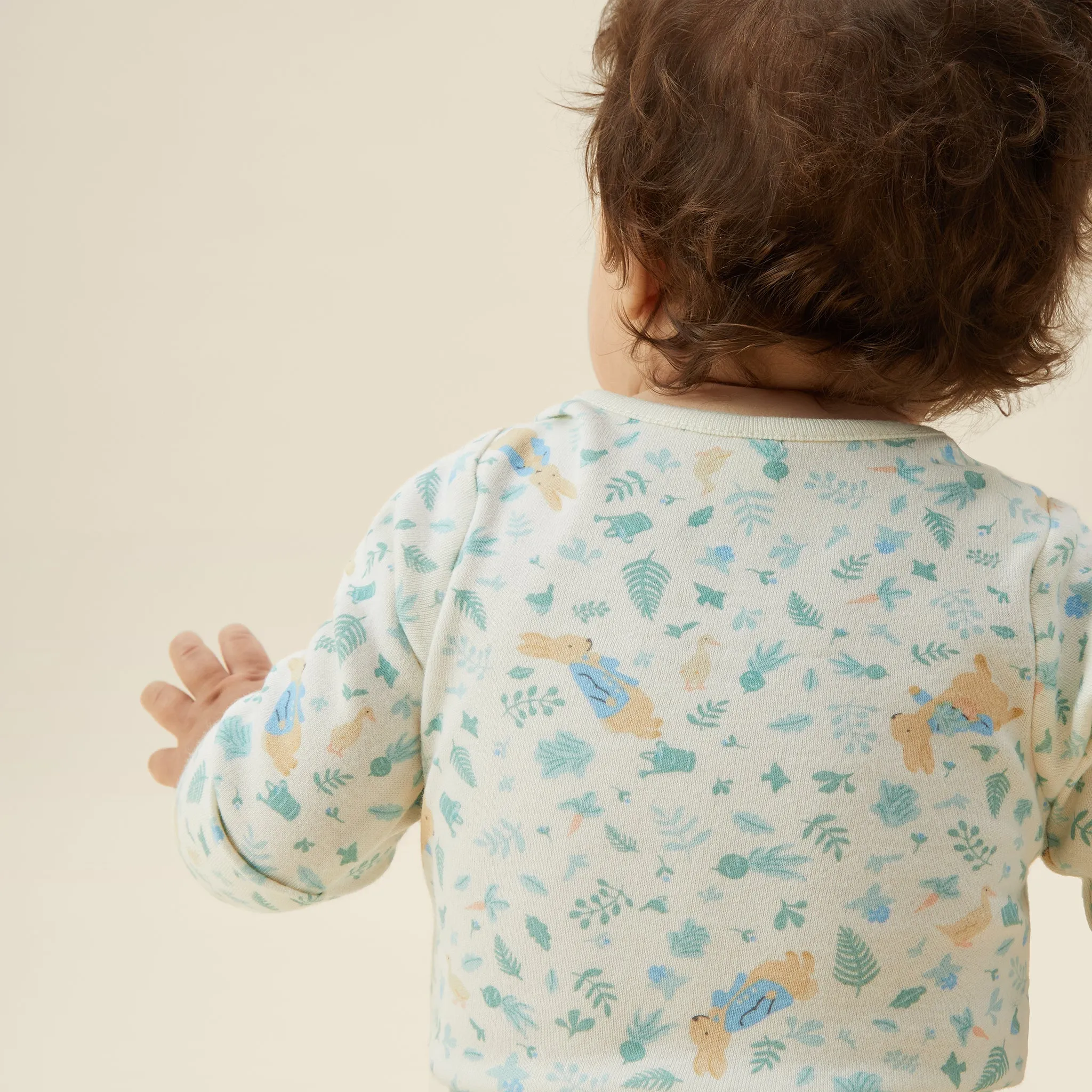 Peter Rabbit Bodysuit & Ribbed Leggings Outfit