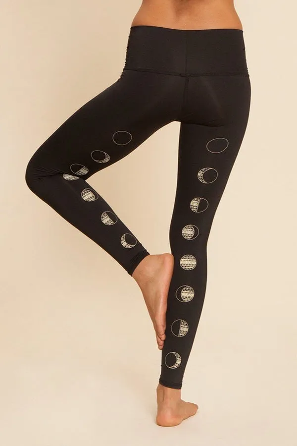 TEEKI // MOON DANCE HOT PANT